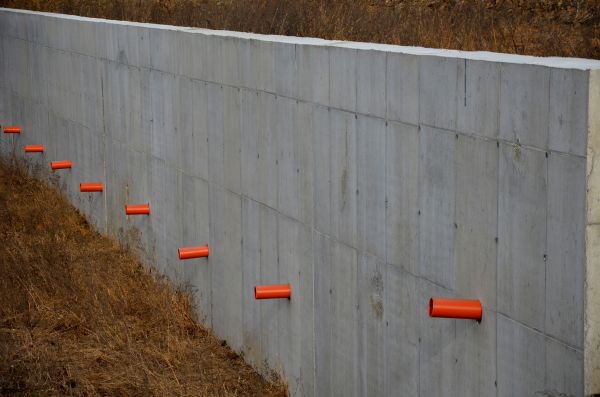 Concrete Wall Installation in Denham Springs